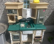 Play Kitchen