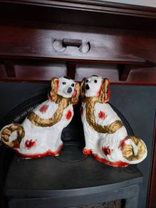 Spaniel Dogs figurines
