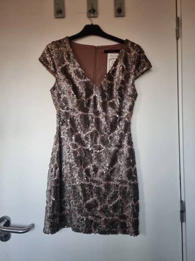 Gorgeous sparkling dress by Folksteur