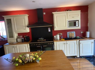 Kitchen + Island + Solid Oak worktops + black sink & gold mixer tap + integrated dishwasher
