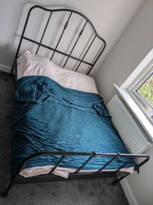 Steel frame bed