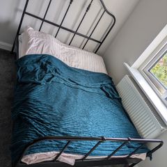 Steel frame bed