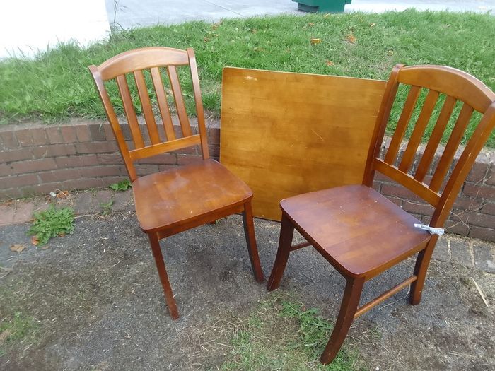 Kitchen table
