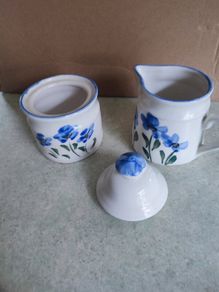 Vintage 1990s small hand-painted blue floral ceramic creamer and sugar bowl set with lid flower 90s