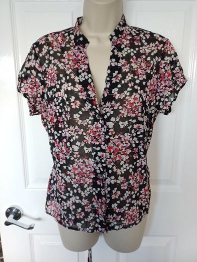 M & S Black Floral Top Size 14