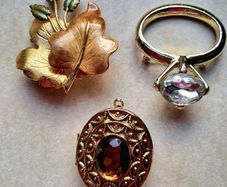 Vintage Brooches x 3