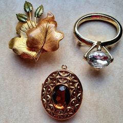 Vintage Brooches x 3