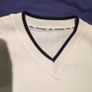 White Wrangler V-neck for mens Size XXL. Image 3
