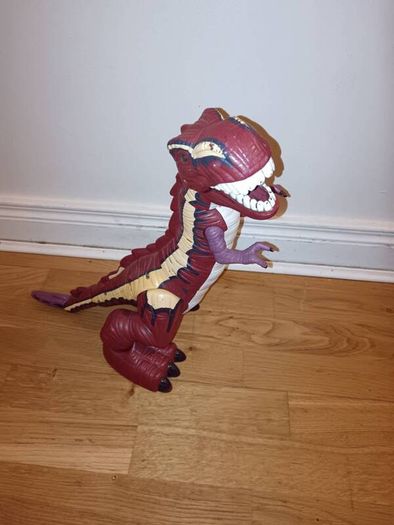mega t rex dinosaur