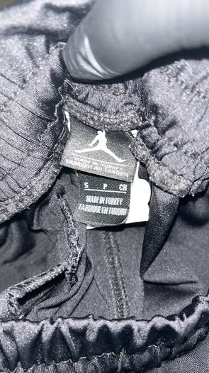 Air Jordan AJ Brooklyn Fleece Shorts Small Refecltive Black