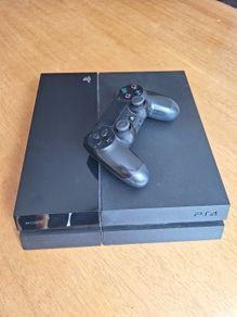 Sony Playstation 4 500GB + Official DualShock 4 Controller