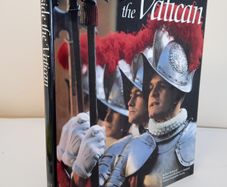 Inside the Vatican by Bart McDowell (HQ813)