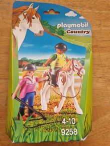 BRAND NEW Playmobil Country 9258 Riding Instructor Horse & Student Action Figure