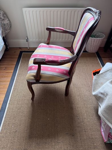 arm chair