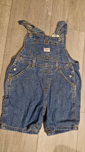 18 months+ bundle, including Baby Gap and Calvin Klein