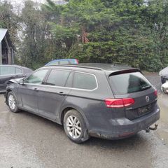 Breaking vw Passat 2017 2.0tdi crl qmm auto li7f