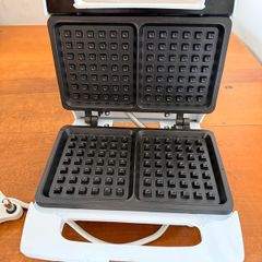 Waffle / toasted sandwich maker - never used