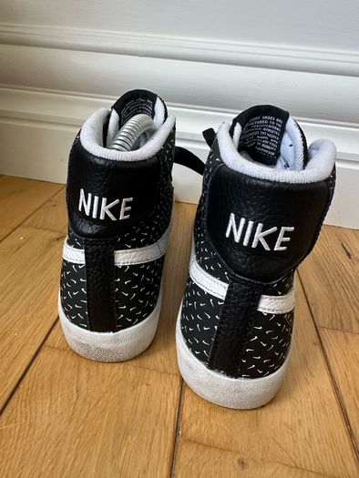 Nike black & White Blazers