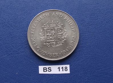 1972 Great Britain. 25 New Pence 'Royal Silver Wedding Anniversary'.