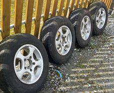 suzuki vitara alloys