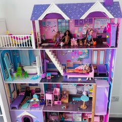 Very large Barbie bundle