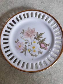 Australian hanging small bone china plate.  Signed Mildly Dent ceramics hinging plate 1985