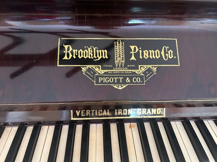 Antique Piano