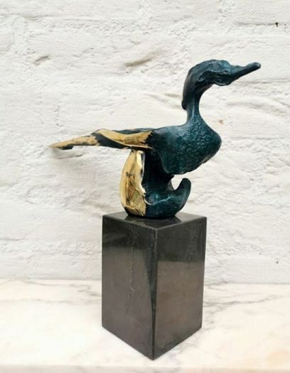Sculpture Of A Sitting Lady (32cm, 4kg) - Bronze, Marble, Signed