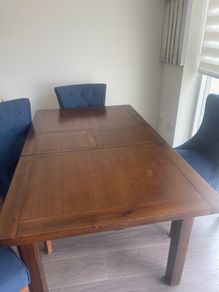 Dining Table and Chair Set