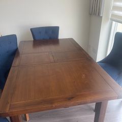 Dining Table and Chair Set