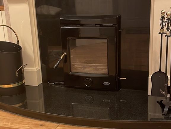 fireplace and stove fitter. Also fit pellet stoves and replace broken firebacks. Supply and fit.