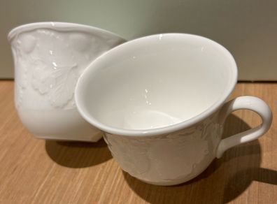 Wedgwood Strawberry and Vine Cups (3)