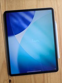iPad Pro (2022) | 12.9-inch 8 GB | 256 GB | WiFi | Space Gray and Apple Pencil (2nd Generation)