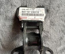 Genuine Toyota Dyna 100/150 68710-25010 (hinge Assy, Front Door, Upper Rh)