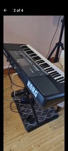 korg pa600 like new