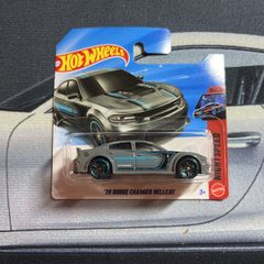 Hot wheels '20 Dodge Charger Hellcat