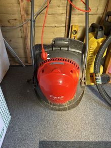 Lawnmower