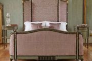 Grand old French large bed and lockers