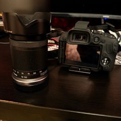 Canon Eos R10