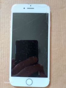 Apple Iphone 7, white, 32 GB, working perfect, some small cracks top right hand corner