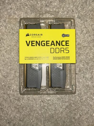32GB Corsair Vengeance DDR5 6000MT/s CL30