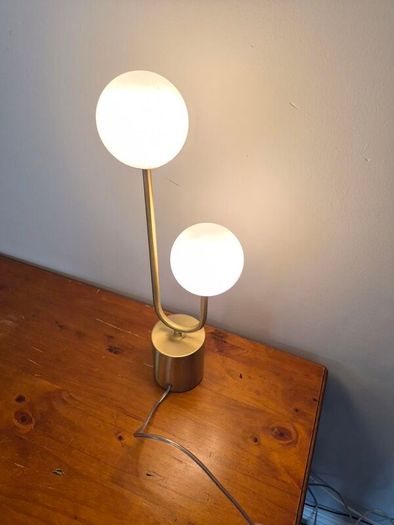 Desk lamp