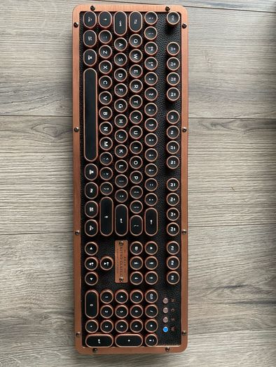 Azio Retro Artisan Bluetooth Keyboard