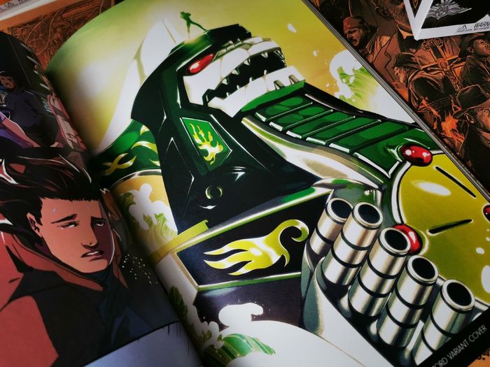 Mighty Morphin Power Rangers Graphic Novel ! Volume 1 ! 2016 ! by BOOM! Studios !