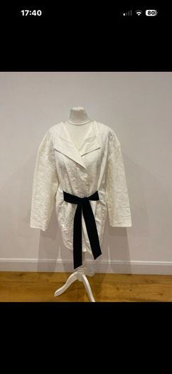 Zara cream belted jacket size 8
