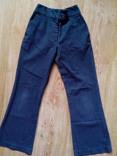 Girls Grey School Trousers.  Age 9-10