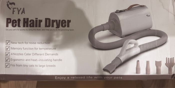 Pet hair dryer