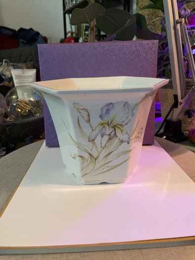 Vintage Royal Winton plant pot