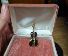 Modern Violin Brooch