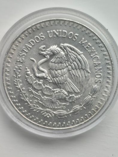 1990 Mexico libertad 1oz silver coin